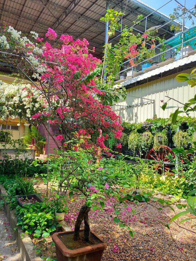 Phalla Riverside Hotel Kampong Cham Exterior photo